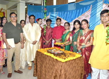 Paryatotusav